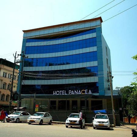 Hotel Panacea Ventures Kollam Exteriör bild