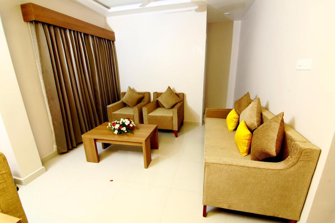 Hotel Panacea Ventures Kollam Exteriör bild